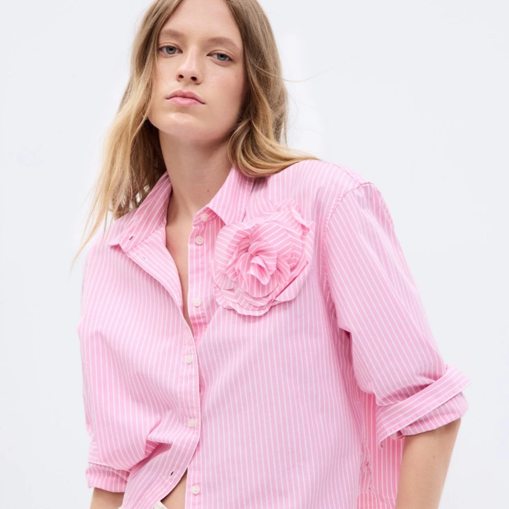 Gap LoveShackFancy Pink button down shirt with rosette